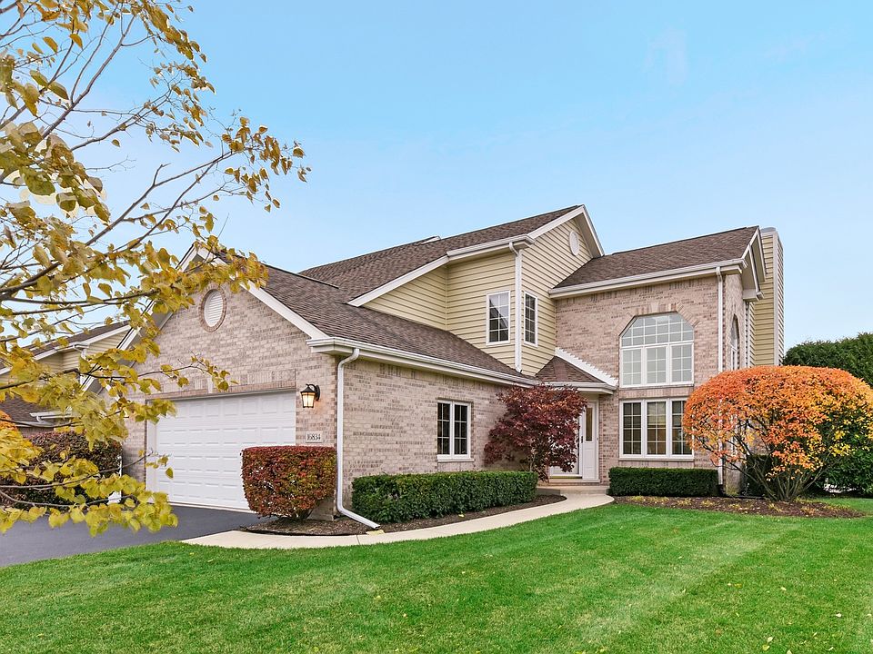 1st image of 16834 Spicebush Ln