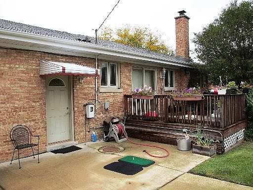 3rd image of 8925 Harlem Ave