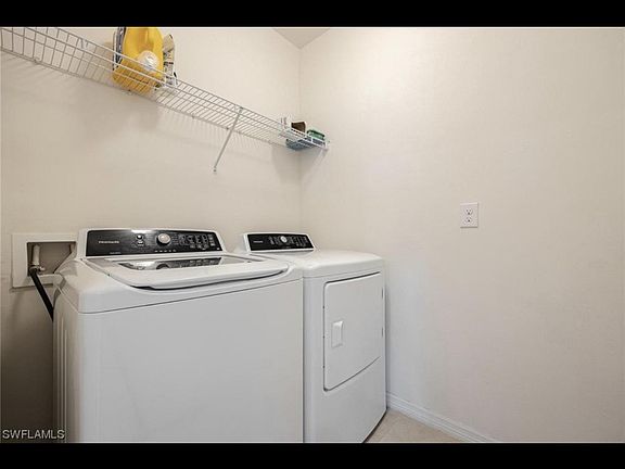 2nd image of 3613 SW 6th Ave