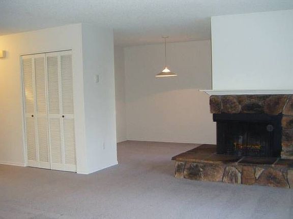 Living Room-Dining Room