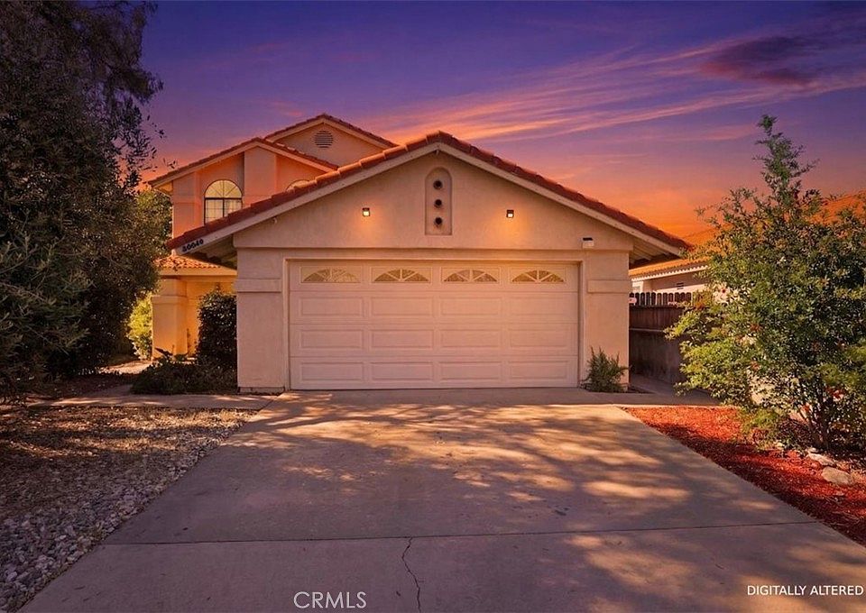 1st image of 39649 Oak Cliff Dr