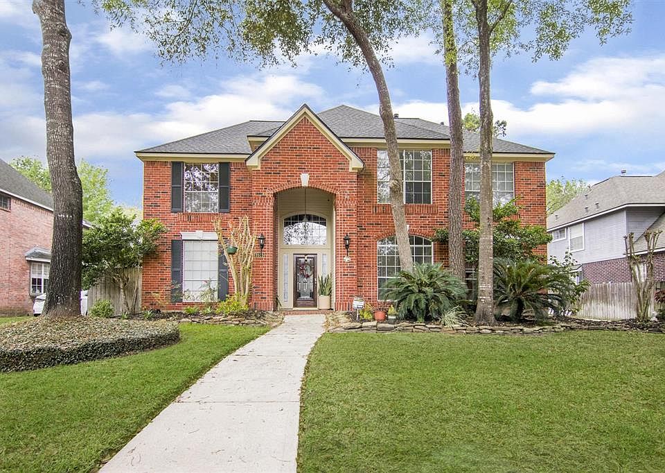 1st image of 3515 Valley Chase Dr