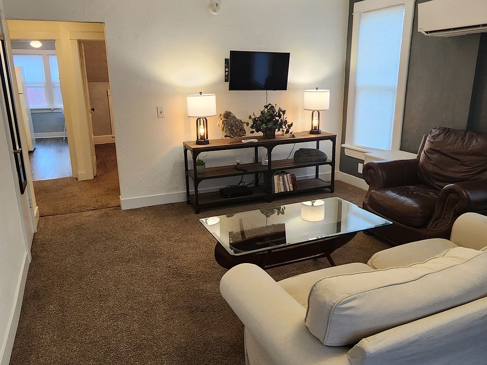 Furnished 1 BR Near Lake Coeur d'Alene 516 E Indiana Ave Coeur D
