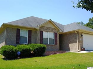 104 Peregrine Cir, Huntsville, AL 35811