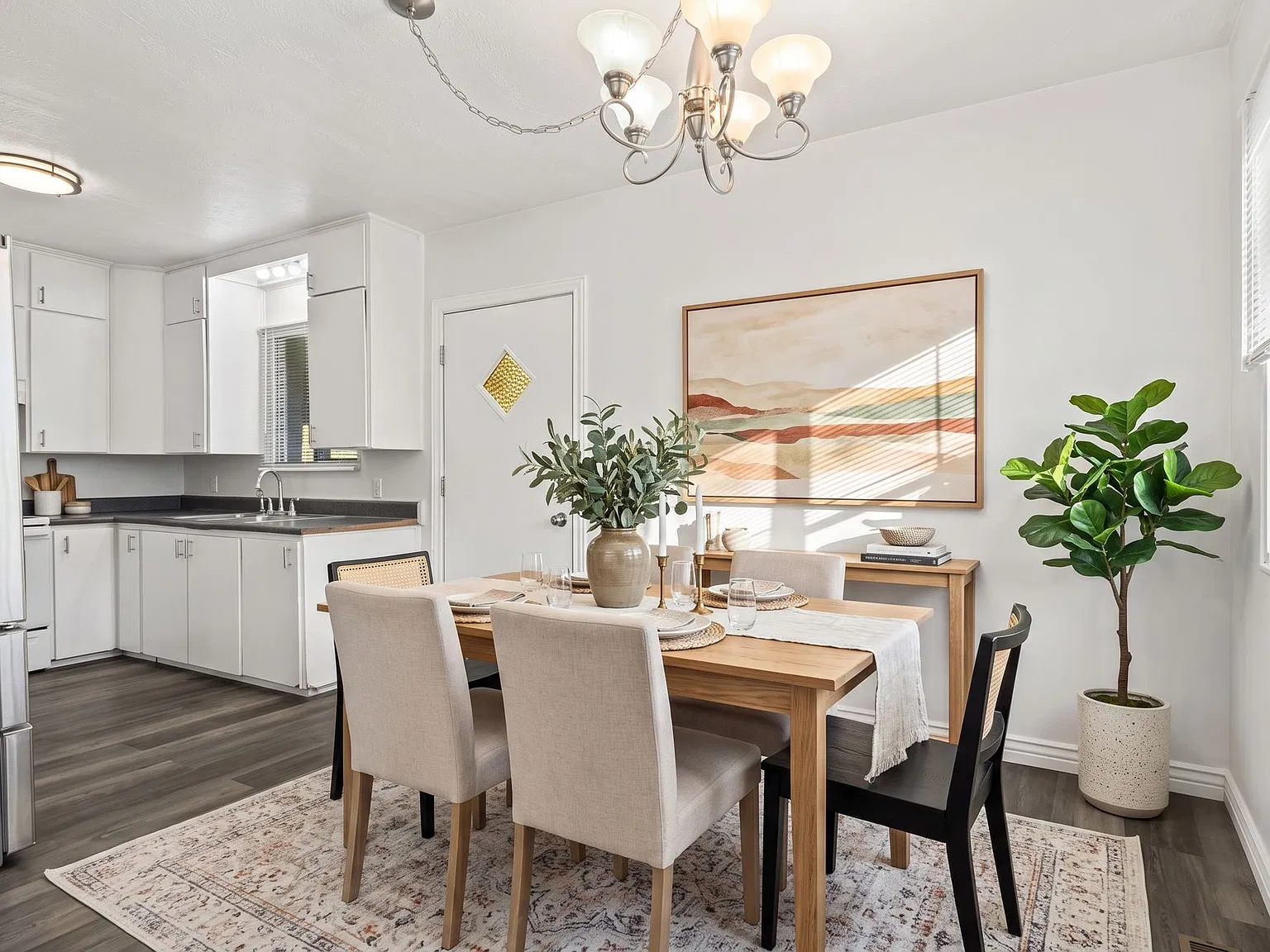 Washington Terrace Duplex — Photo 2