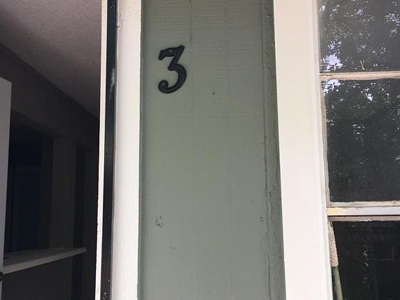 2nd image of 615 Clovis Pl APT 3
