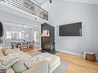 142 Pinecrest Dr, King Of Prussia, PA 19406