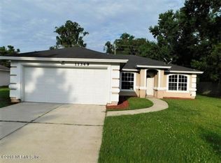 11349 Salt Pond Dr E, Jacksonville, FL 32219