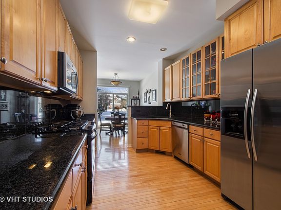 5th image of 1384 Pinehurst Dr