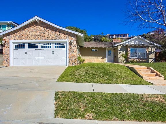 3rd image of 2295 Bahia Dr