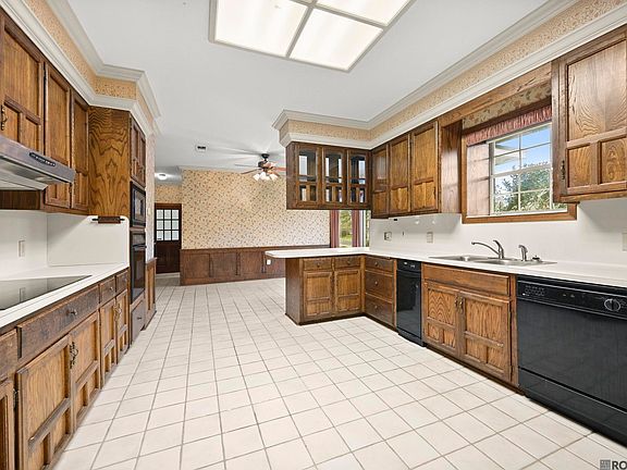 5th image of 6439 Boone Ave