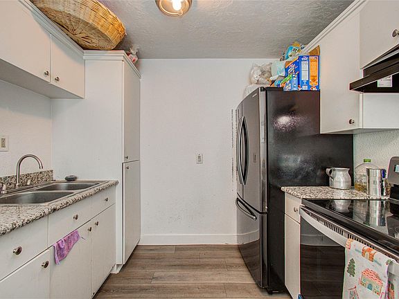 4th image of 8134 Richland Dr #A
