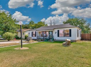 1206 N Morris St, Gainesville, TX 76240