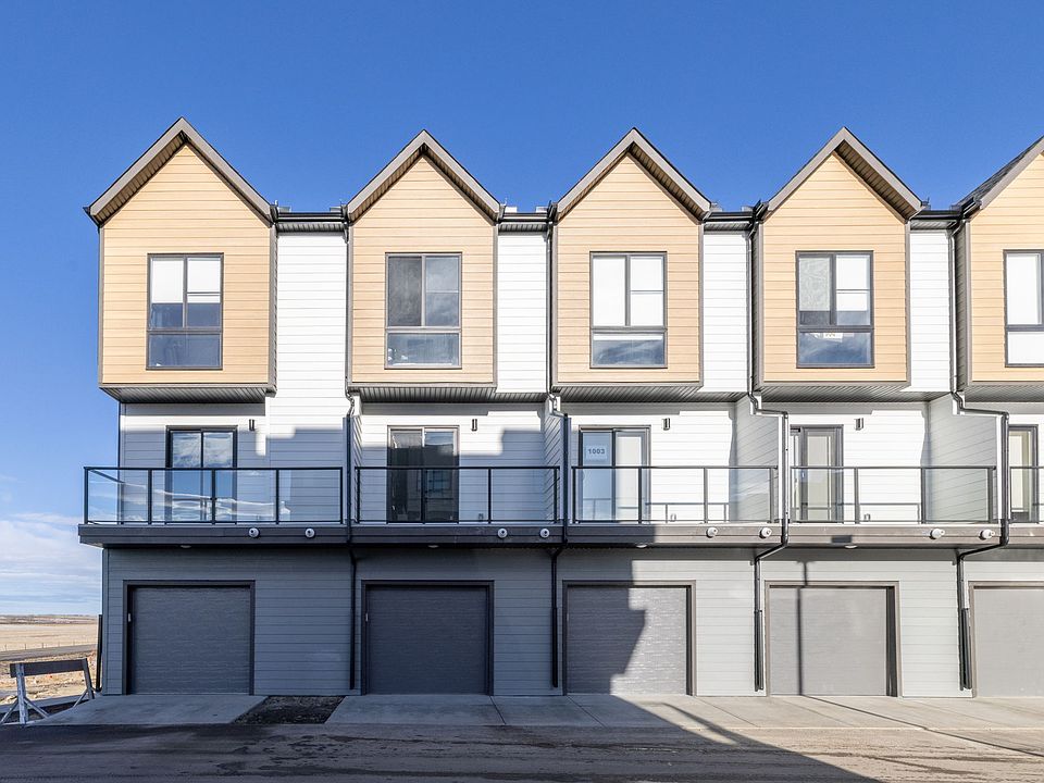 Terra Townhomes Airdrie 69 Gateway Dr NE Airdrie, AB Zillow