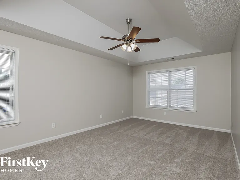 709 Southshore Pkwy — Photo 9