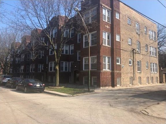 3rd image of 1901-09 W Ainslie St #18992464