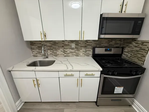 166 Harrison Ave #22E, Jersey City, NJ 07304