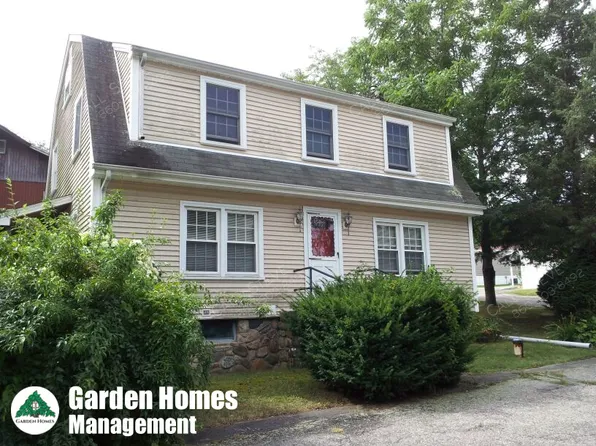 20 Providence New London Tpke, North Stonington, CT