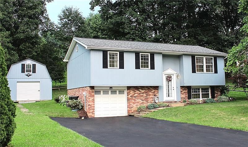 1st image of 2005 Tara Dr