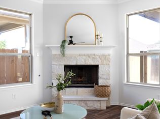 10504 Unity Dr, Fort Worth, TX 76108