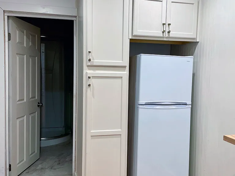 21 Pine St #1 — Photo 5