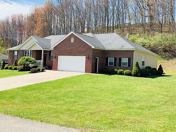 5th image of 205 Deer Creek Ln