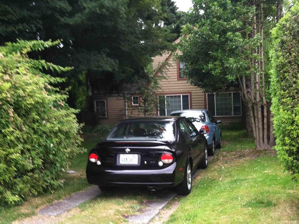 2nd image of 7340 24th Ave NE