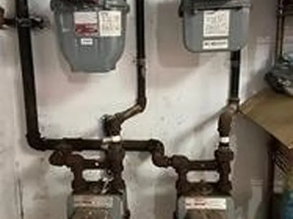 84-38 Grand Avenue image 3 of 9