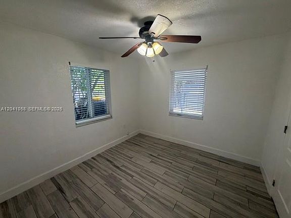 4th image of 2742 SW 32nd Ave
