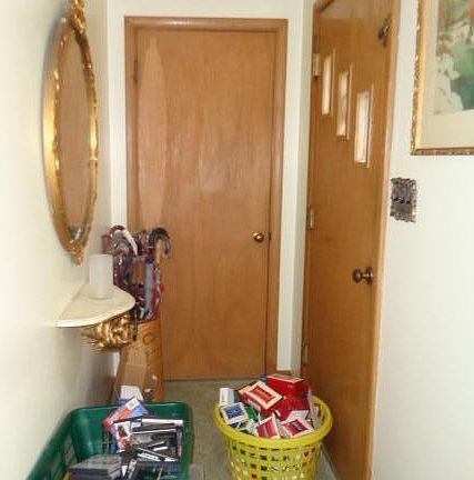 5th image of 269 Hoover Ave