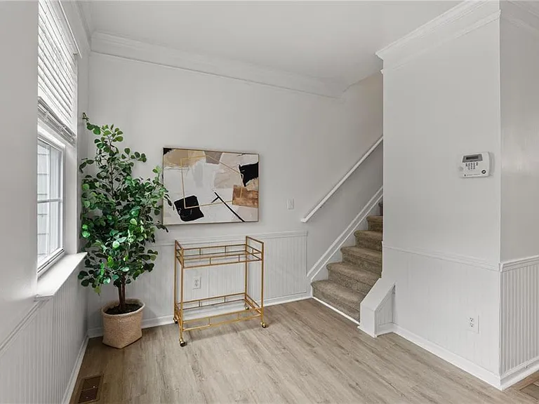 6720 Stoneleigh Way #9 — Photo 18