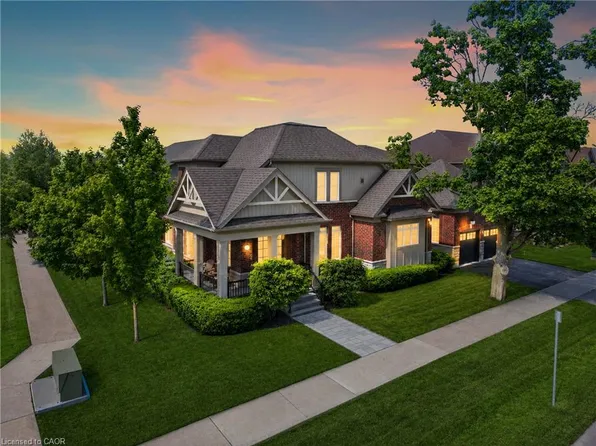 110 John St W, Niagara On The Lake, ON L0S 1J0