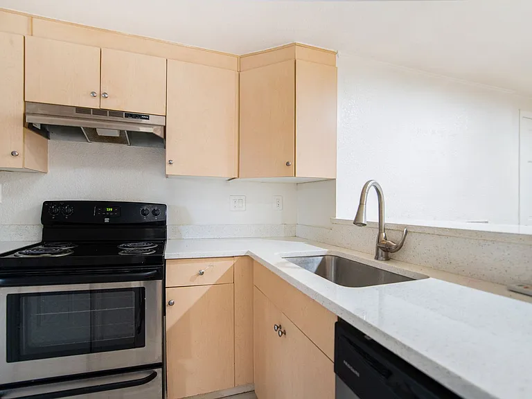 336 N Grant St #101 — Photo 8