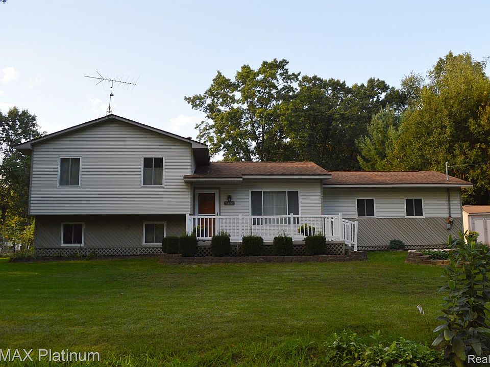 1st image of 9404 Finch Dr