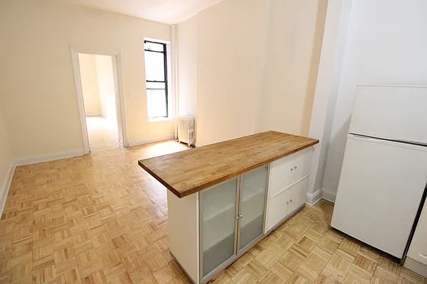 Rented by Luxor Homes & Investment Realty | media 38