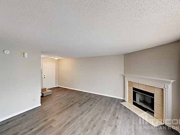 5th image of 2008 Blue Pine Ln