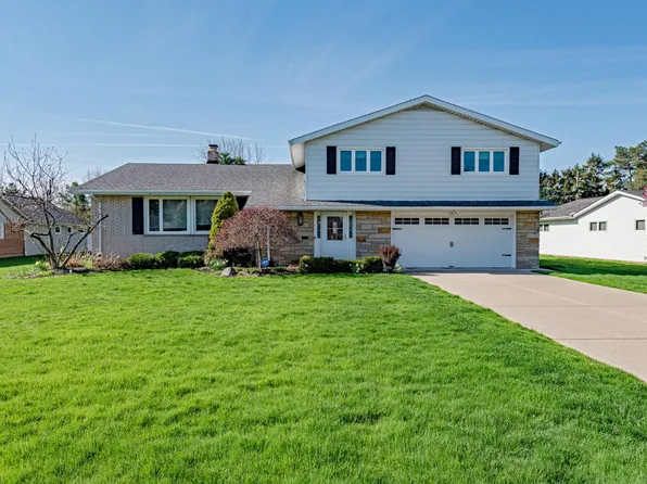 24840 Maidstone Ln, Beachwood, OH 44122
