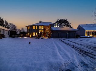 148 Lorian Dr, North Syracuse, NY 13212