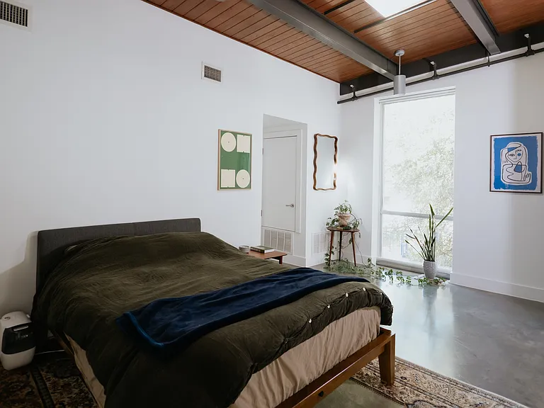2205 N Lamar Blvd #411 — Photo 18