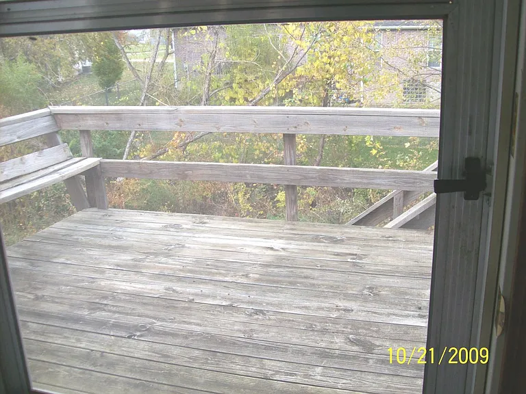 807 Foster Ln — Photo 7