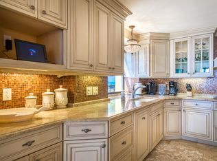 101 E Ocean Dr #C301, Key Colony Beach, FL 33051