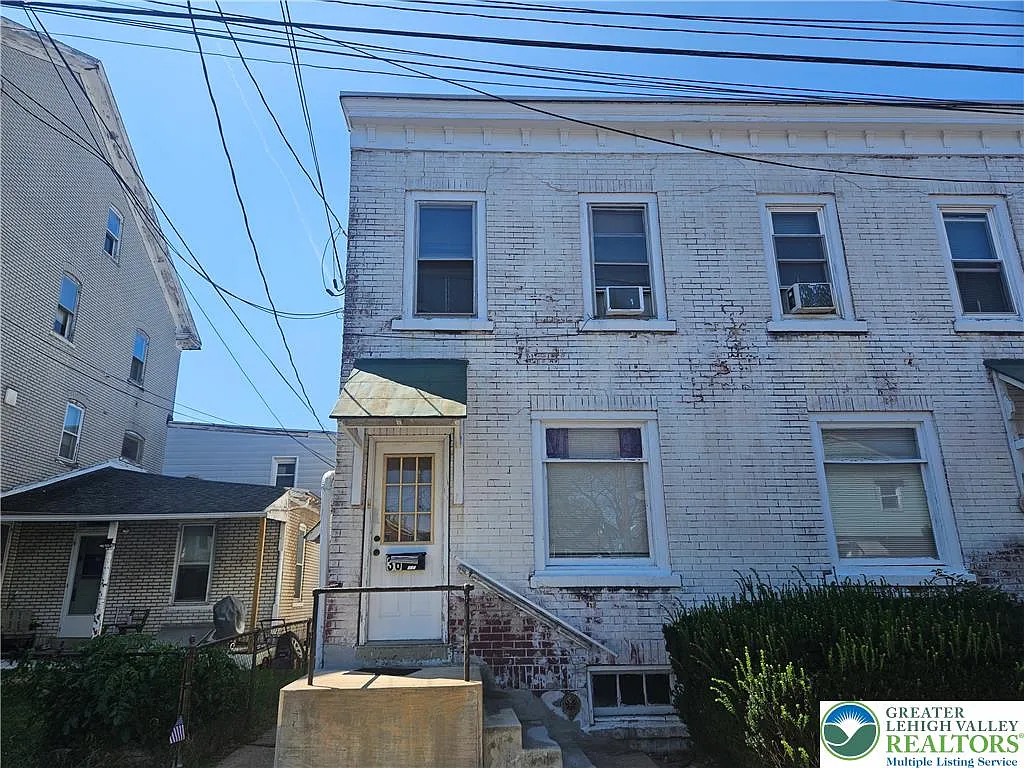 1 bed, 1.0 bath, 620 sqft, $1,150 — Photo 1