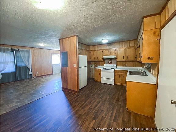 5th image of 601 Inglewood Ave