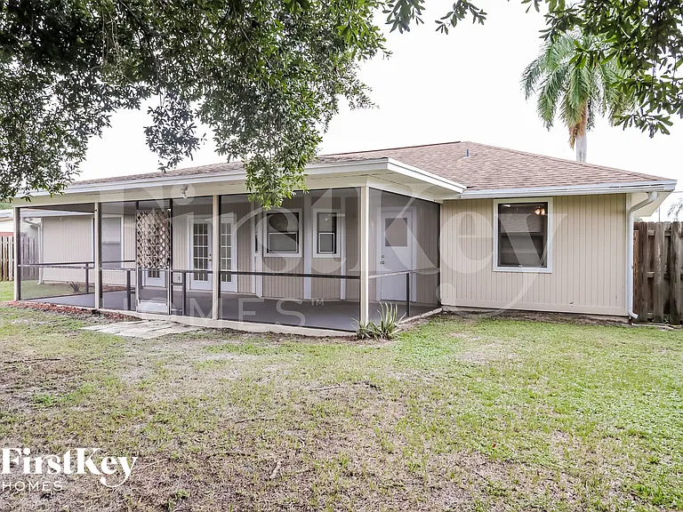 2078 SW Idaho Ln — Photo 15