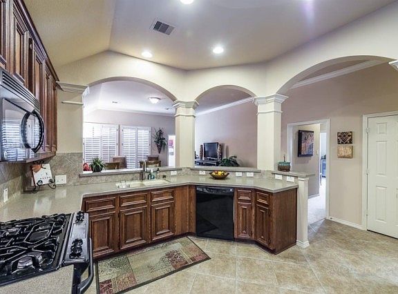 5th image of 13506 Marble Pointe Ln