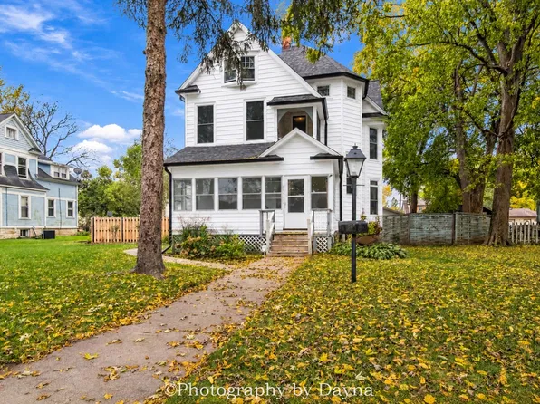 113 N Maple St, Momence, IL 60954