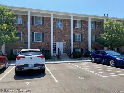 505 W Highland Rd, Howell, MI, 48843