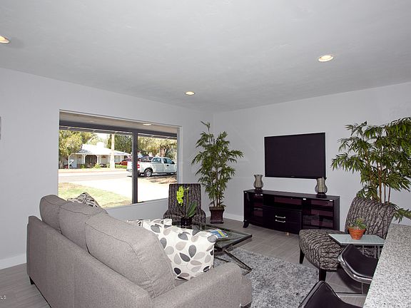 5th image of 3107 E Sells Dr