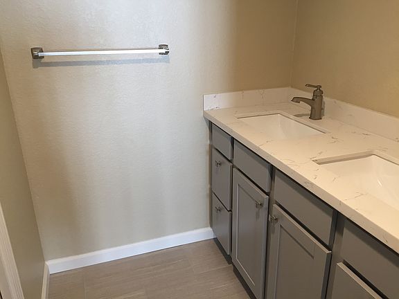 2nd image of 6221 Calle Mariselda Unit 705