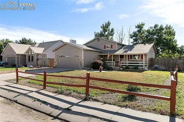 1st image of 3905 Red Cedar Dr